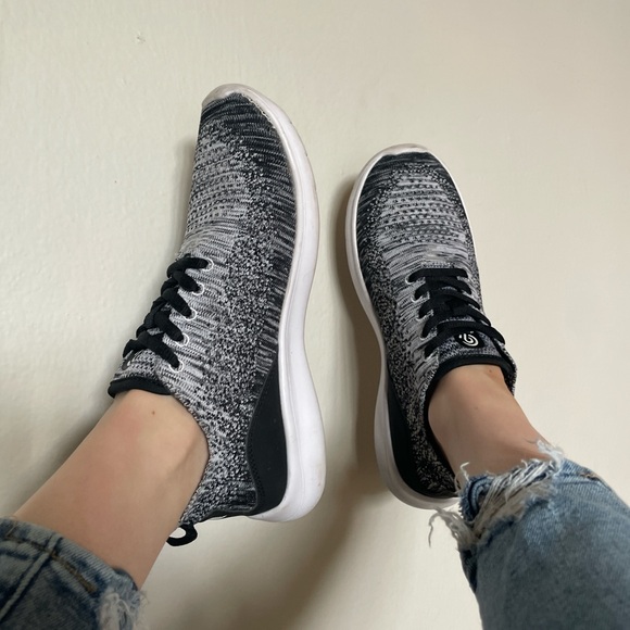 Champion Athletic Shoes - Picture 2 of 8